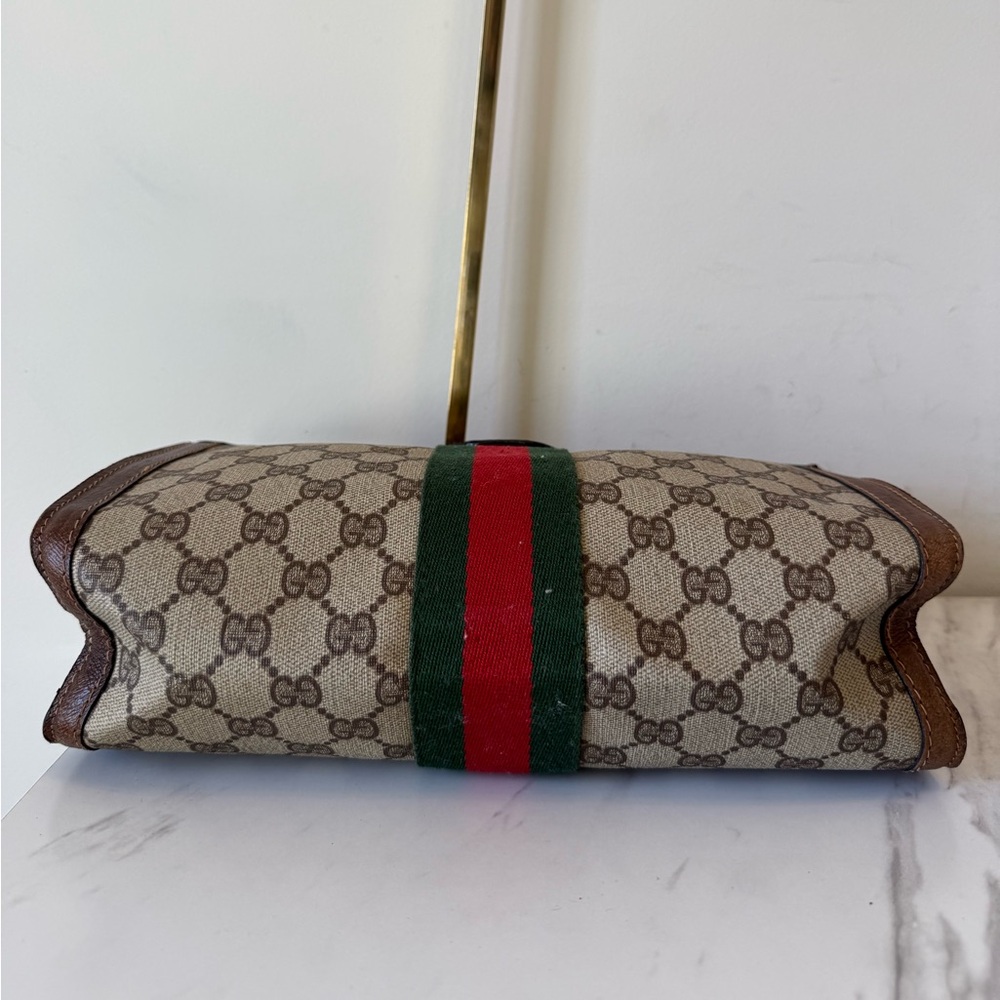 Gucci Brown Monogram Canvas Clutch with Green and Red Web Stripe - Picture 4 of 11